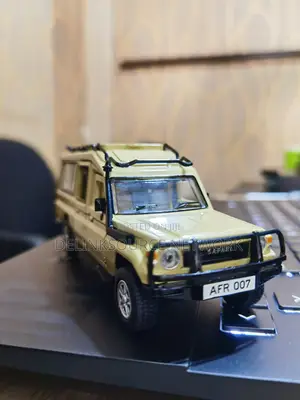 Land Cruisier Tourist Vehicle Toy