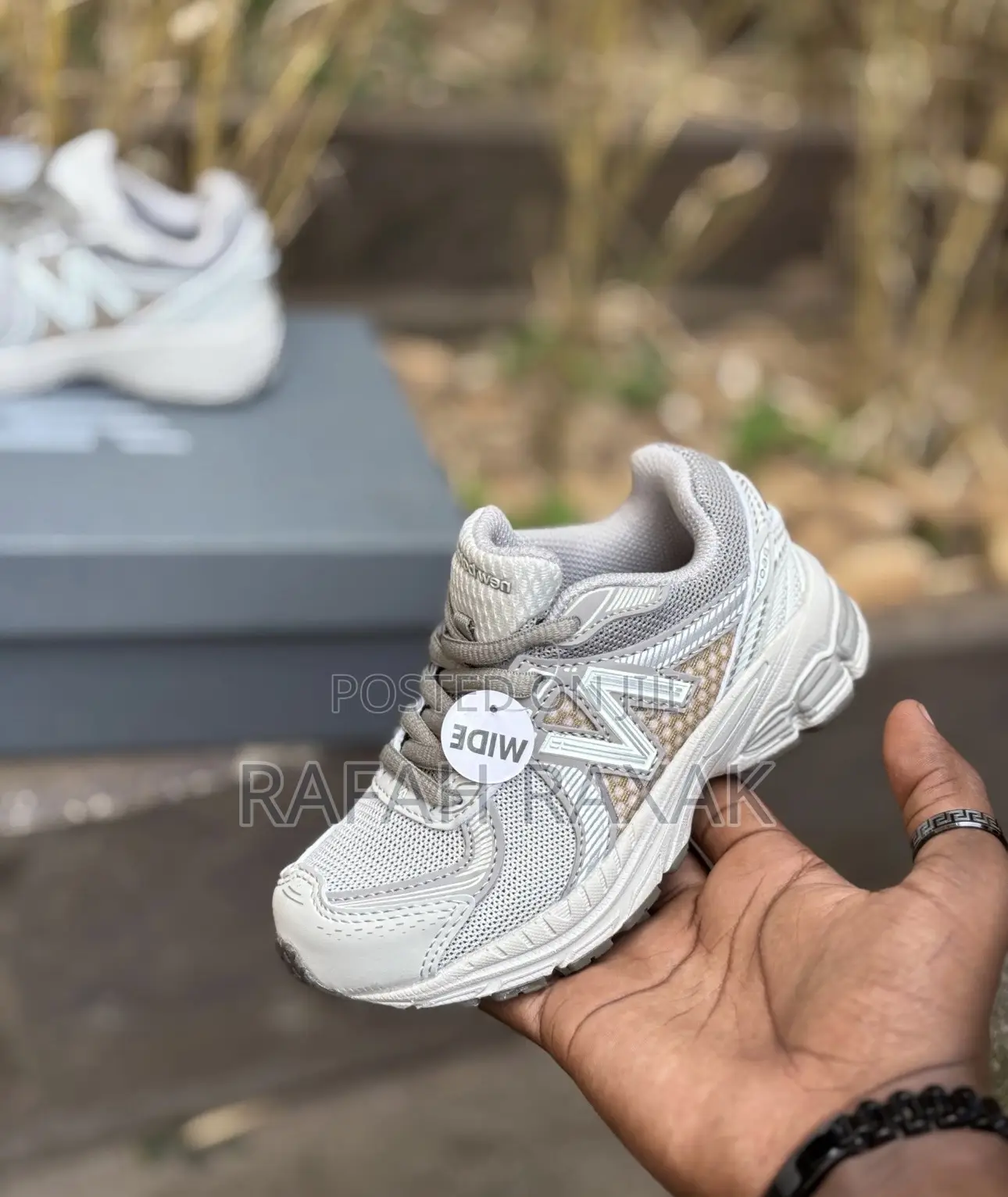 Original Kid’S New Balance 860 “Timber Wolf” Children’S Shoe