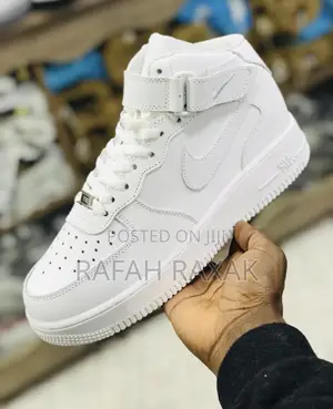 Unisex Super Classic White Nike Air Force 1 High Sneakers