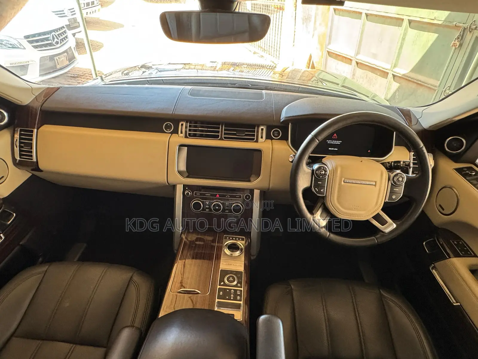 Land Rover Range Rover Vogue 2017 Black