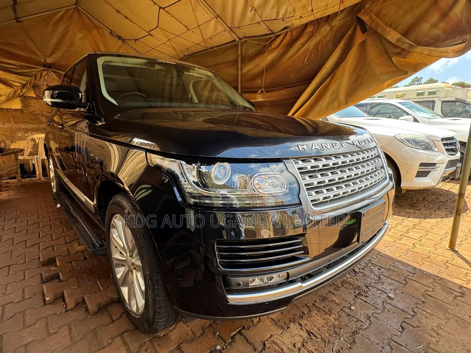 Land Rover Range Rover Vogue 2017 Black