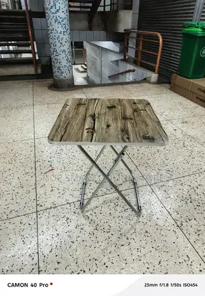 Foldable Reading Table