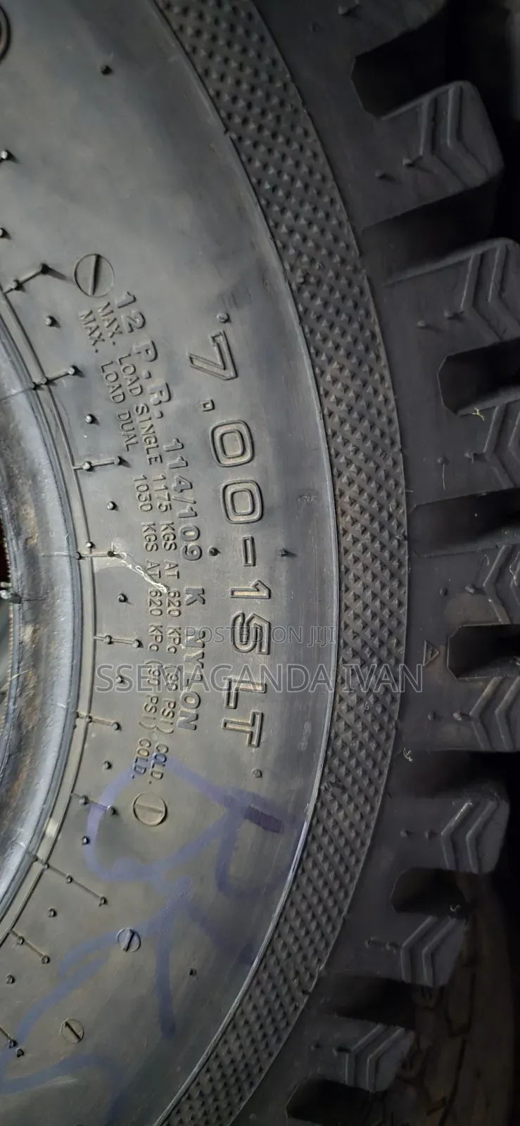 700r15 Used Original Ceat Miles Tyres