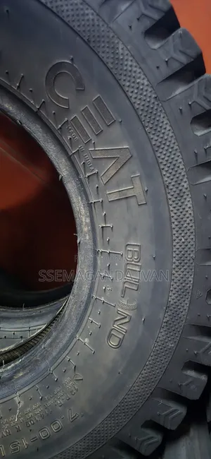700r15 Used Original Ceat Miles Tyres