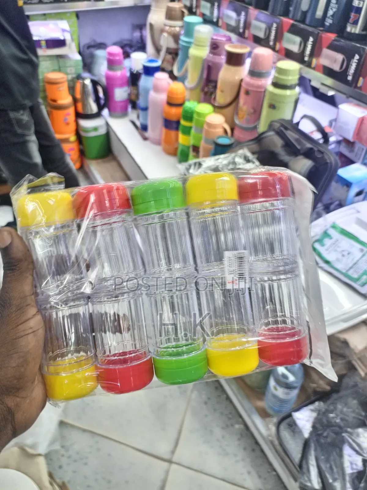 10pcs Plastic Spice Shakers