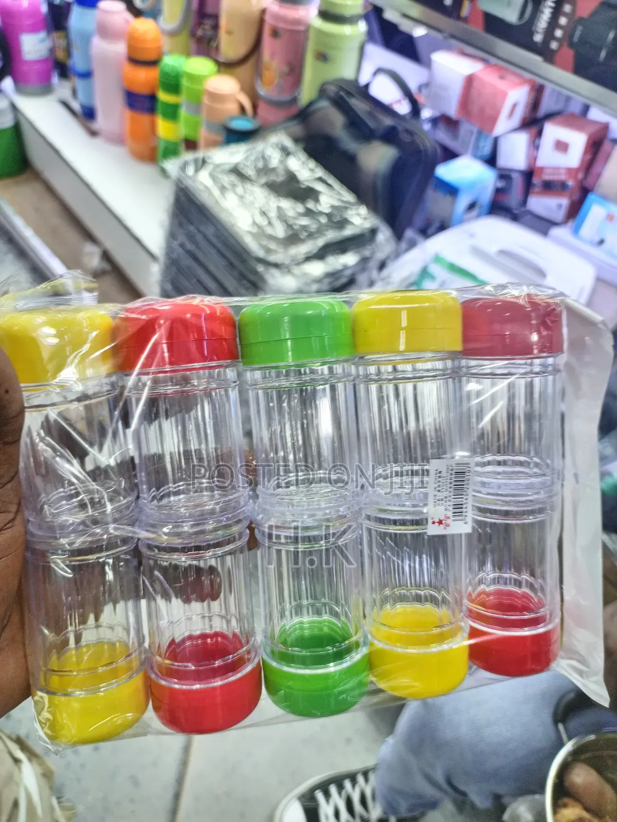 10pcs Plastic Spice Shakers