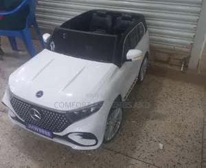 Rechargeable Luxury Toy Car With Remote Control