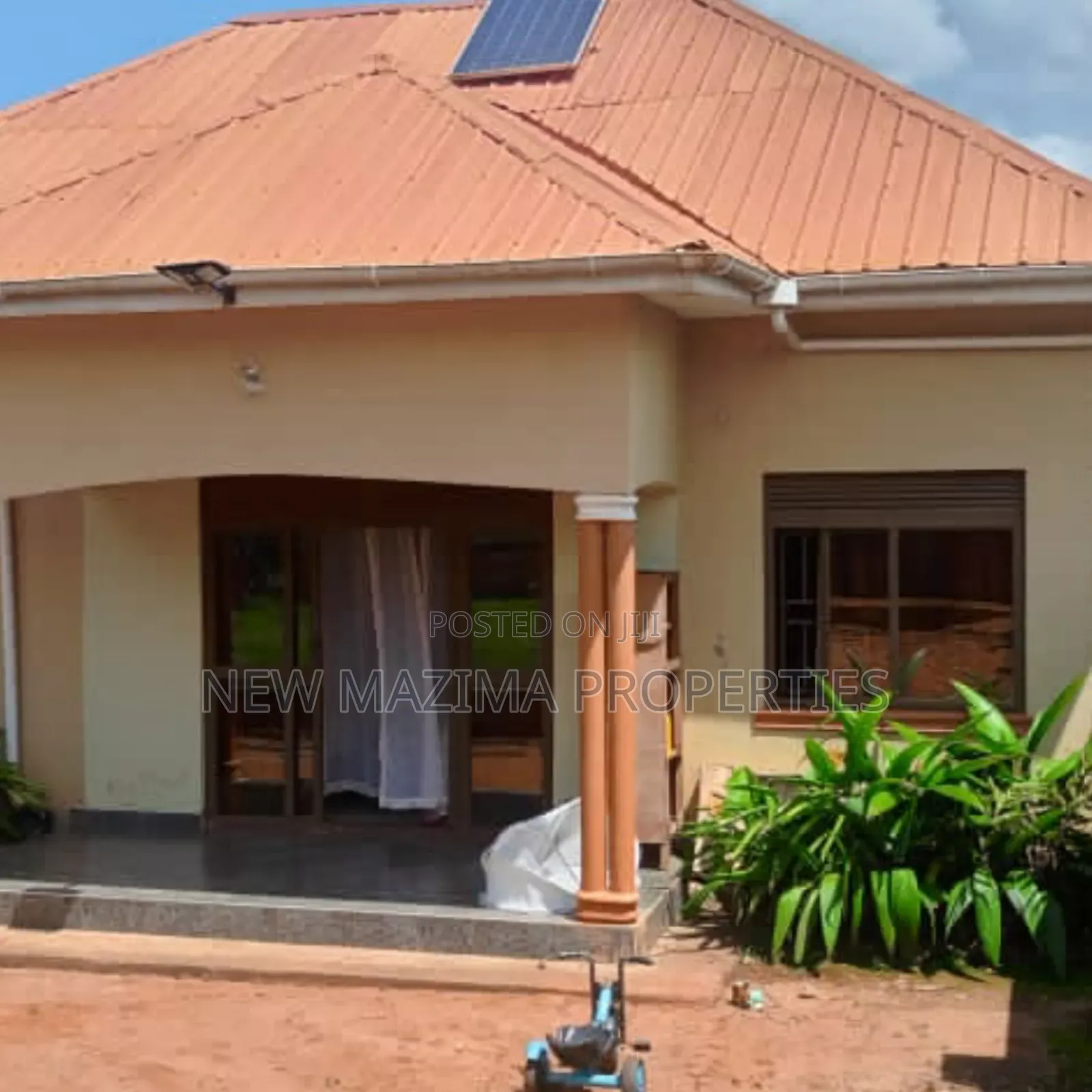 3bdrm Bungalow in Kitende Ssisa, Central Division for sale