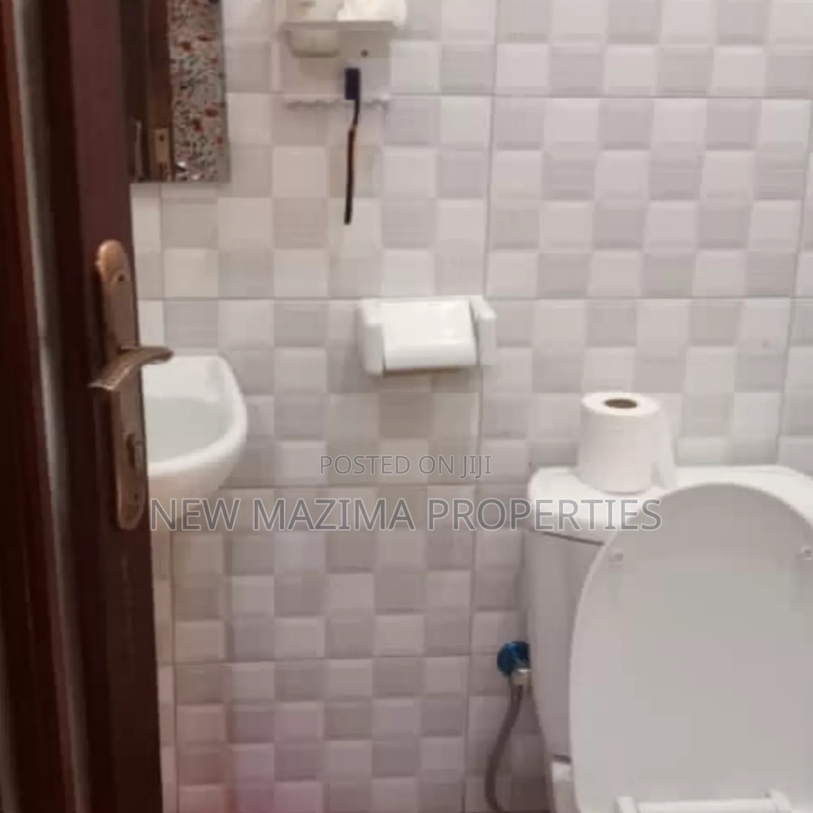 3bdrm Bungalow in Kitende Ssisa, Central Division for sale