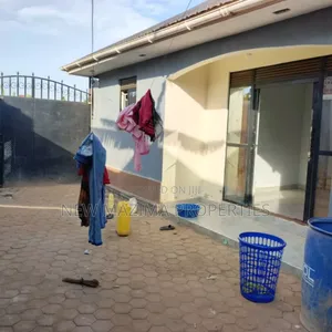 2bdrm House in Nansana Bujjuko, Central Division for sale