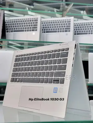 Laptop HP EliteBook 1030 G1 16GB Intel Core i5 SSD 256GB