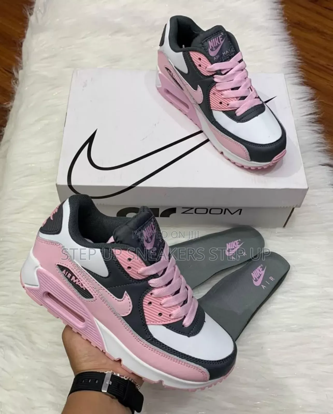 Genuine Women's Nike Airmax