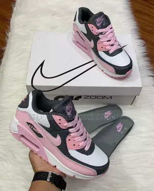 Genuine Women's Nike Airmax