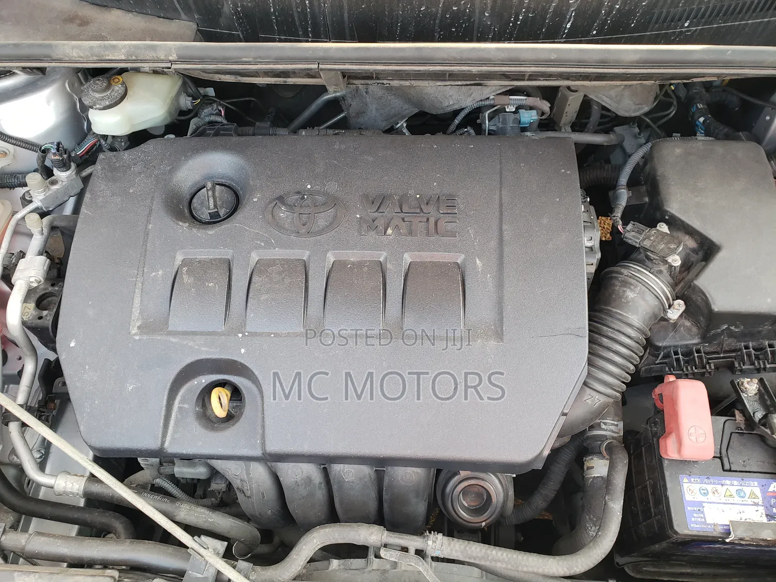 Toyota Corolla Rumion Hatchback 1.8 AWD 2012 Silver