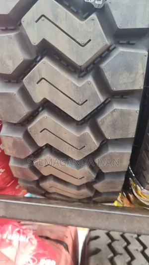 235/75r17.5 Mudgrip Black Hawk