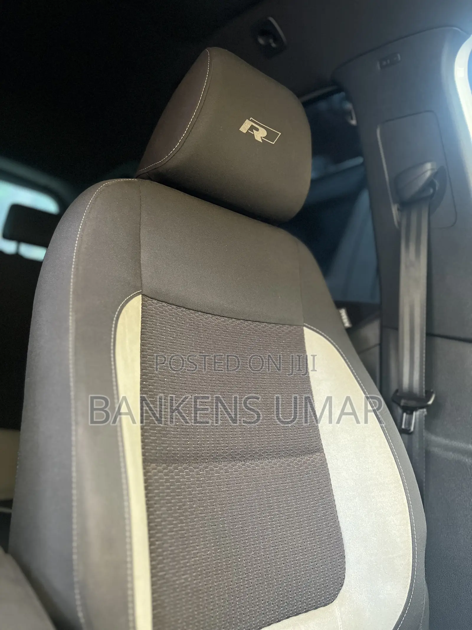 Volkswagen Tiguan R-Line 4Motion 4dr SUV AWD (2.0L 4cyl Turbo 6A) 2015