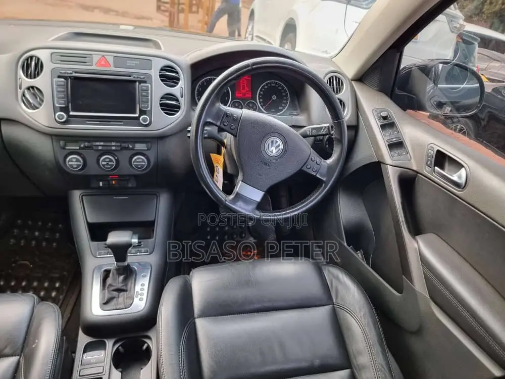 Volkswagen Tiguan 1.4 TSI 2008 Black