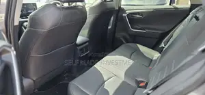 Toyota RAV4 2022 Gray