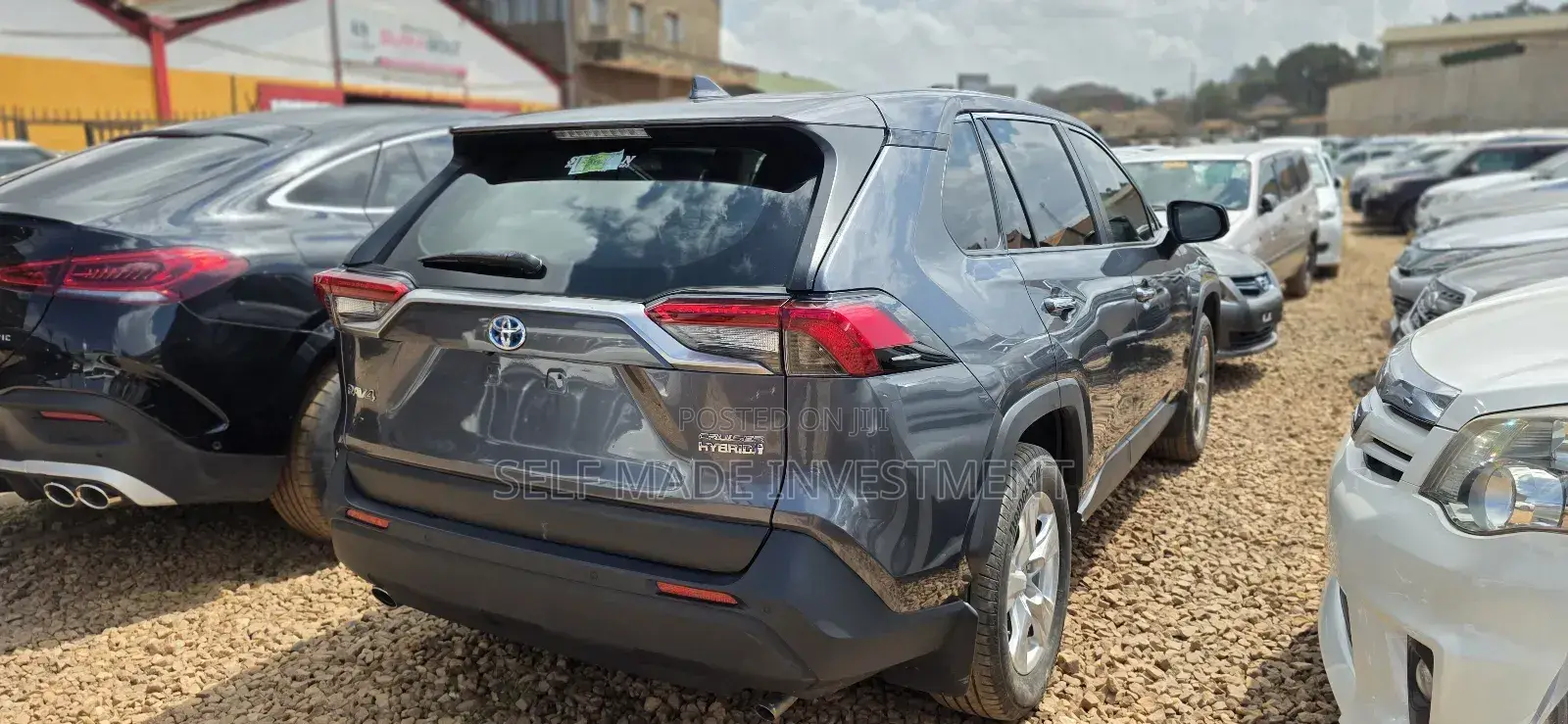 Toyota RAV4 2022 Gray