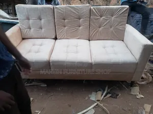 3 Seater Available for Sale