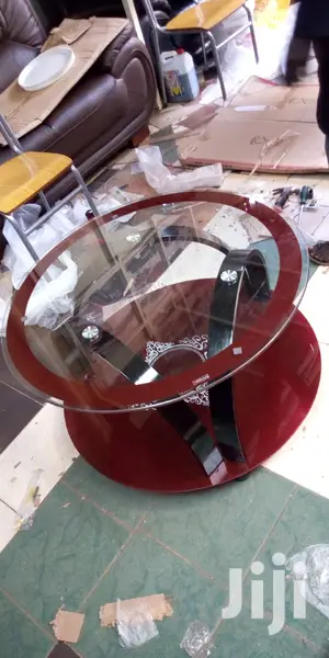 Round Center Table