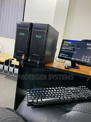 Server HP ProLiant ML 32GB Intel Xeon HDD+SSD 1T