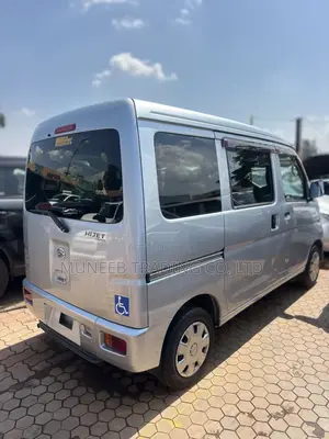 Daihatsu HIJET 2016 Silver