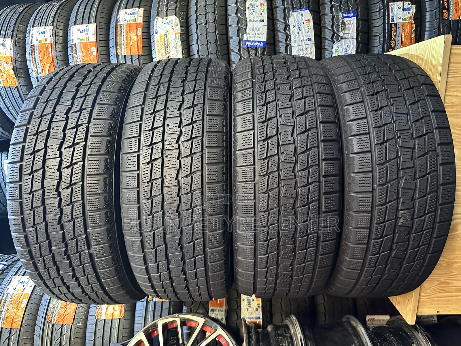 Good Year Japan Tires Size 265/55r19 Good Condition