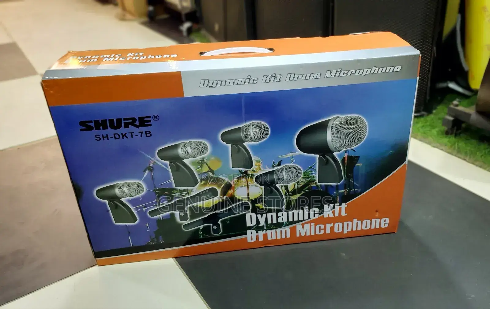 Shure Drum Kit Microphones of 7 Pieces.