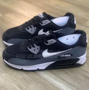 Nike Airmax Sneakers