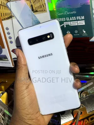 Photo - Samsung Galaxy S10 128 GB Blue
