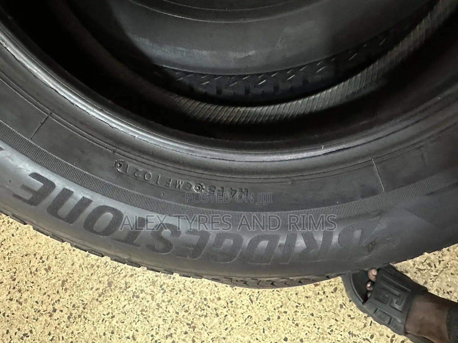 225/65r17 Bridgestone Tyres