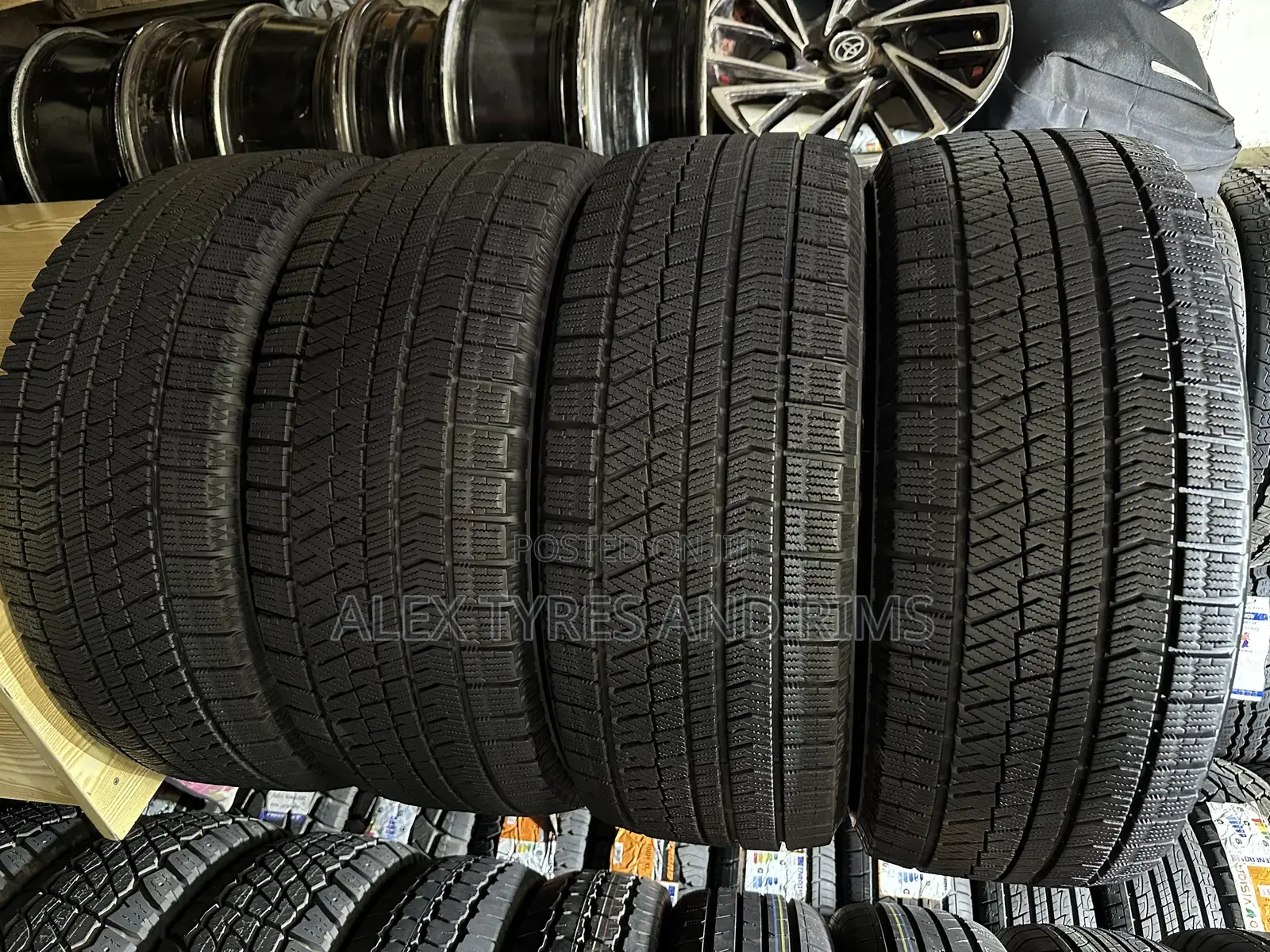 225/55r17 Bridgestone Japan Tyres