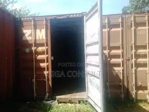 Clean 40ft Cargo Containers on Sale in Kakajjo