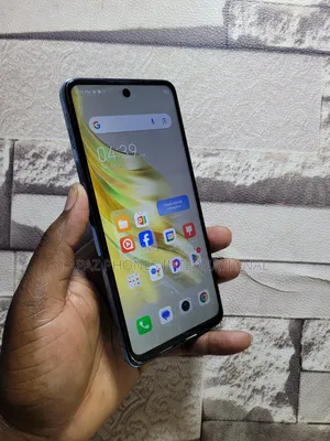 Tecno Spark 20 256 GB Blue