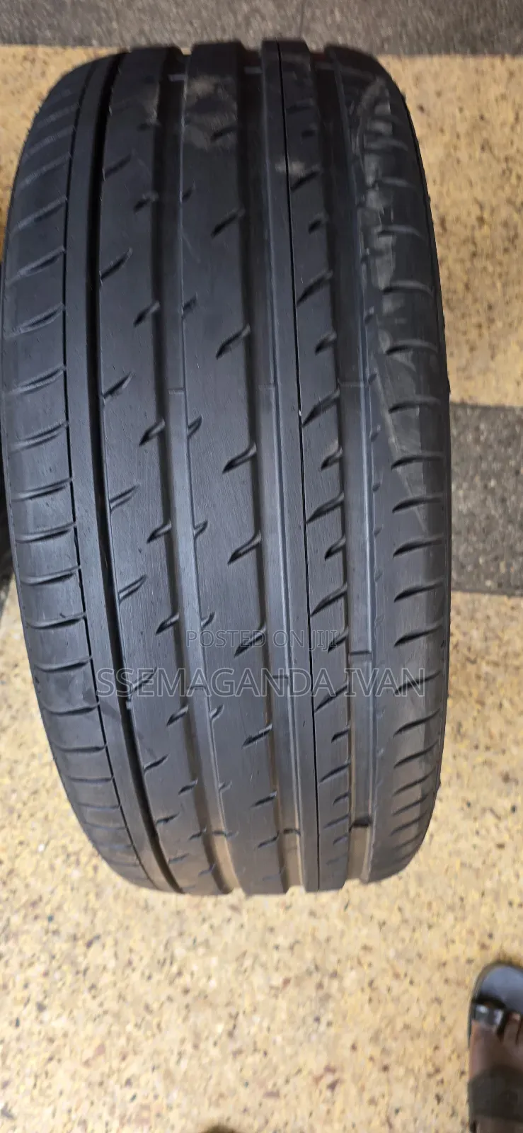 265/50r20 Used Tyre for Blue Tek Benz