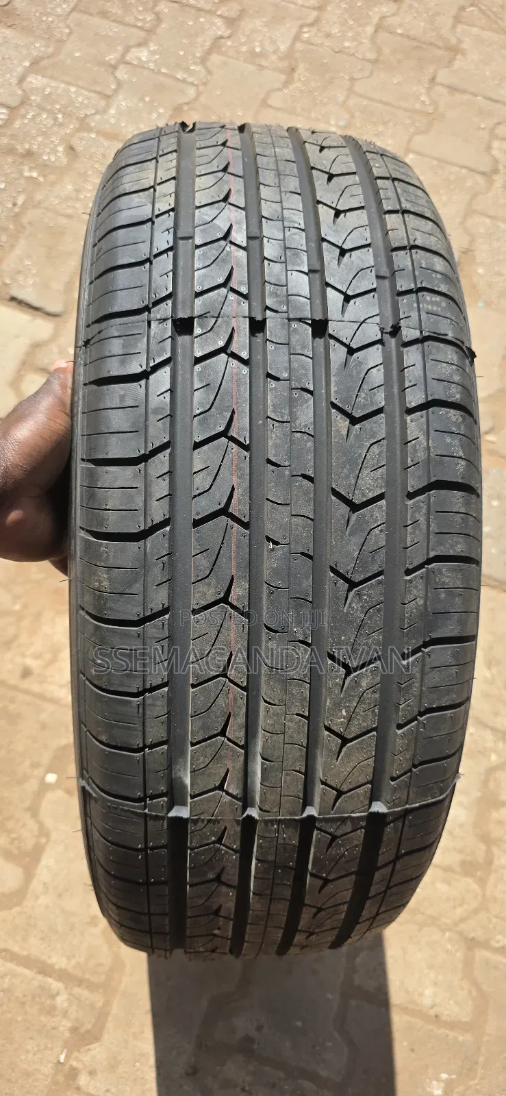 235/55r19 Grand Tourer
