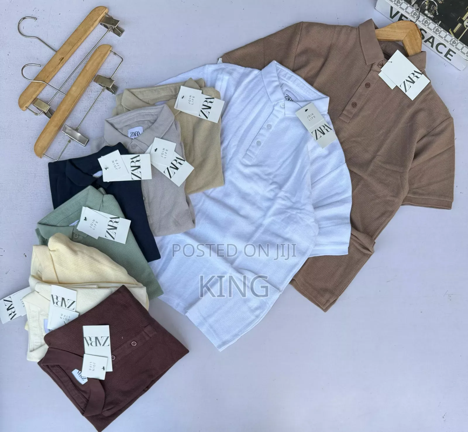 Clever Colar Neck T-Shirts