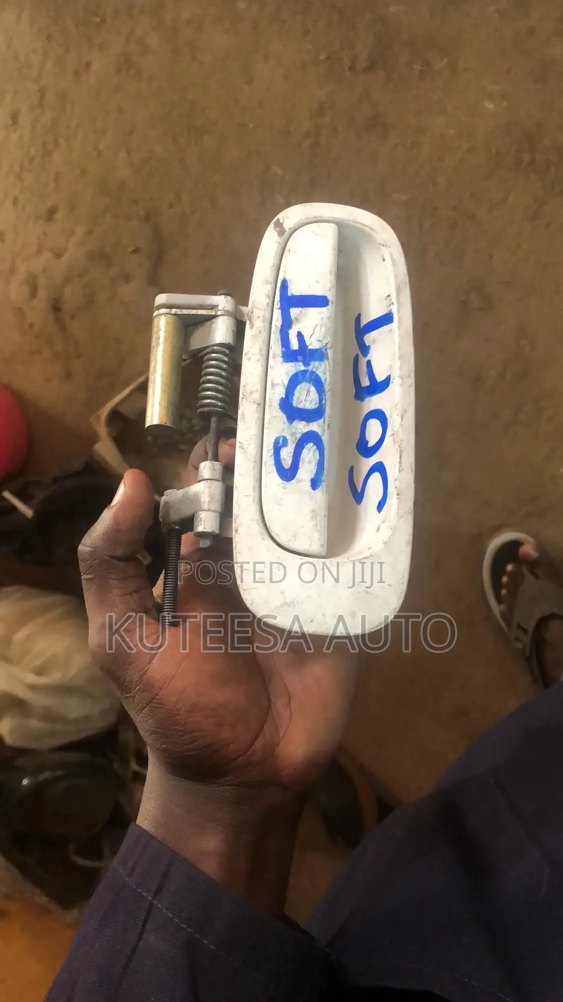 Premio Super 2000 Door Handle