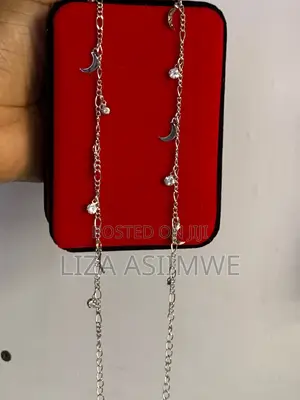 Silver Anklets With Moon Charms