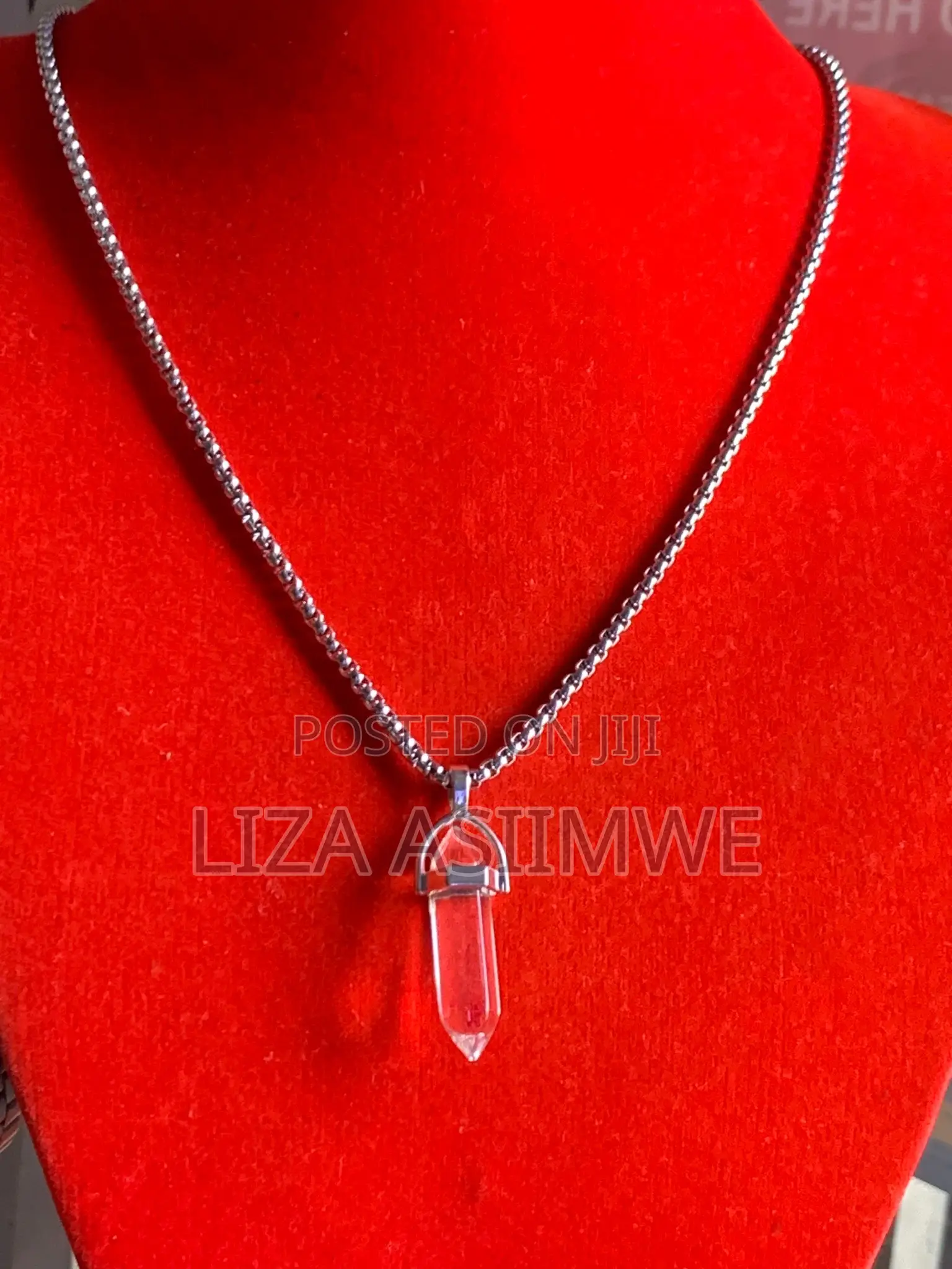 Colorless Hexagonal Column Necklace