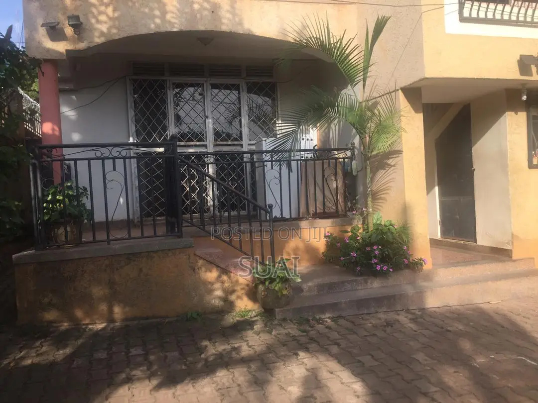 3 Bed Rooms Furnished Apartment for Rent in Kansanga