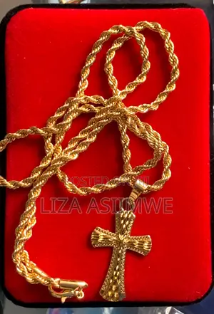 Gold Rope Men’S Necklace With a Cross Pendant