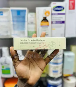 Photo - Axis-Y Dark Spot Correcting Glow Face Serum