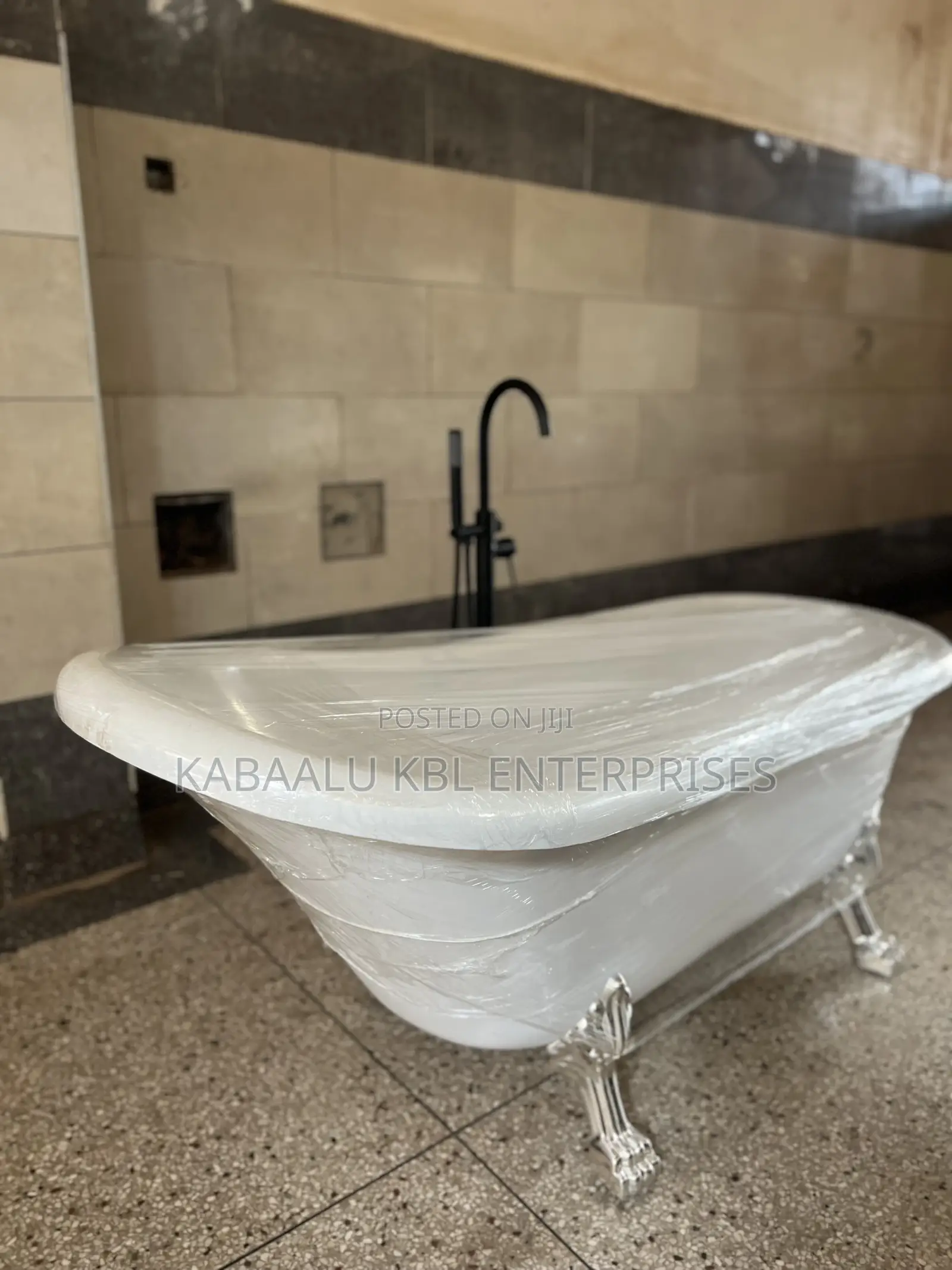Claw Foot Bathtub (Stand Alone Bathtub) Complete Set