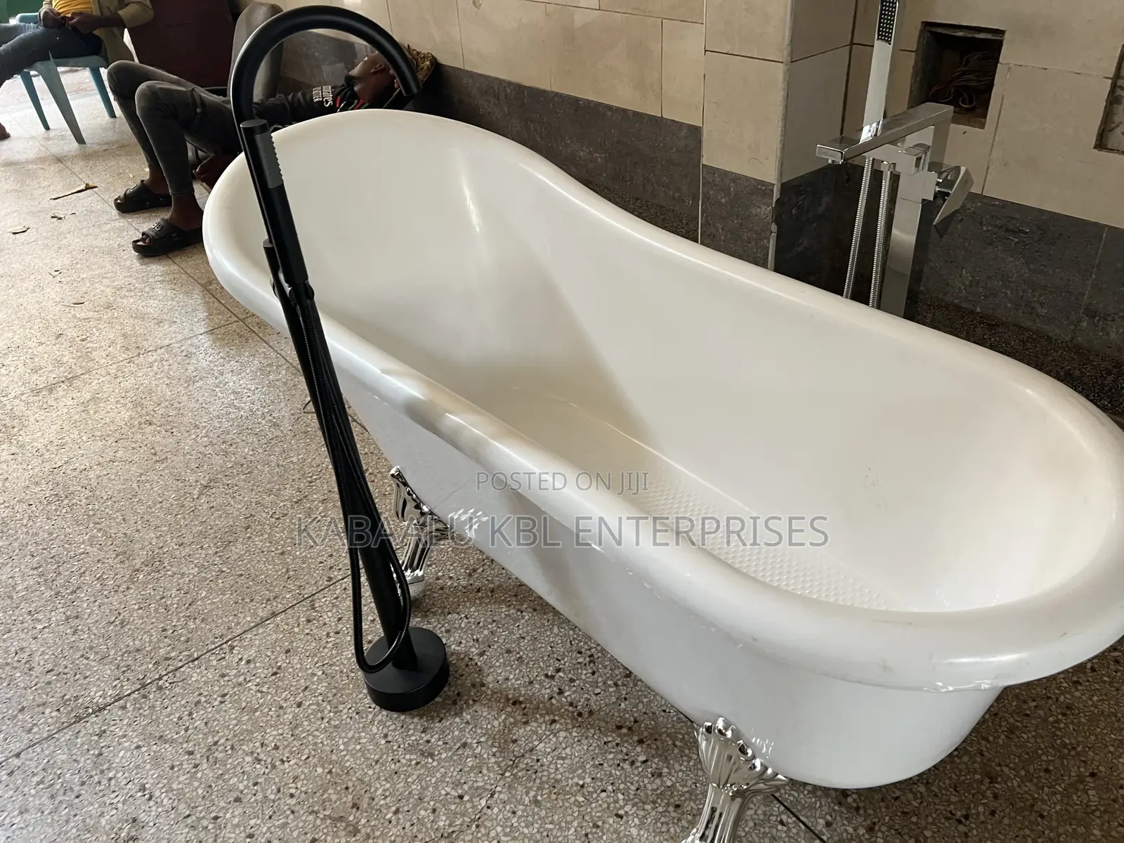 Claw Foot Bathtub (Stand Alone Bathtub) Complete Set