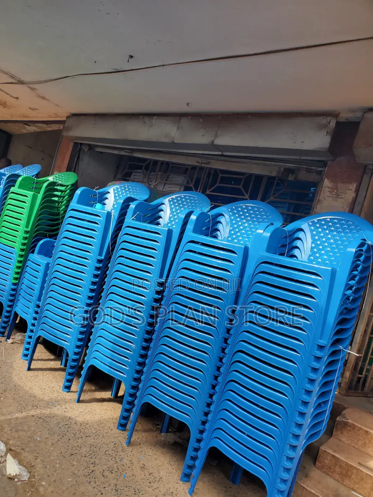 Armed Compound Plastic Chairs Plastic Chairs