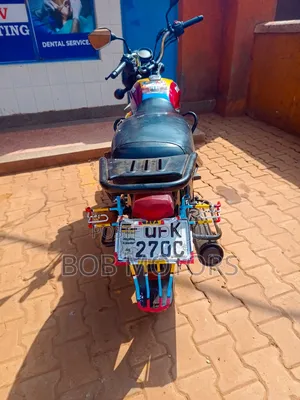 TVS HLX 125 2024 Red