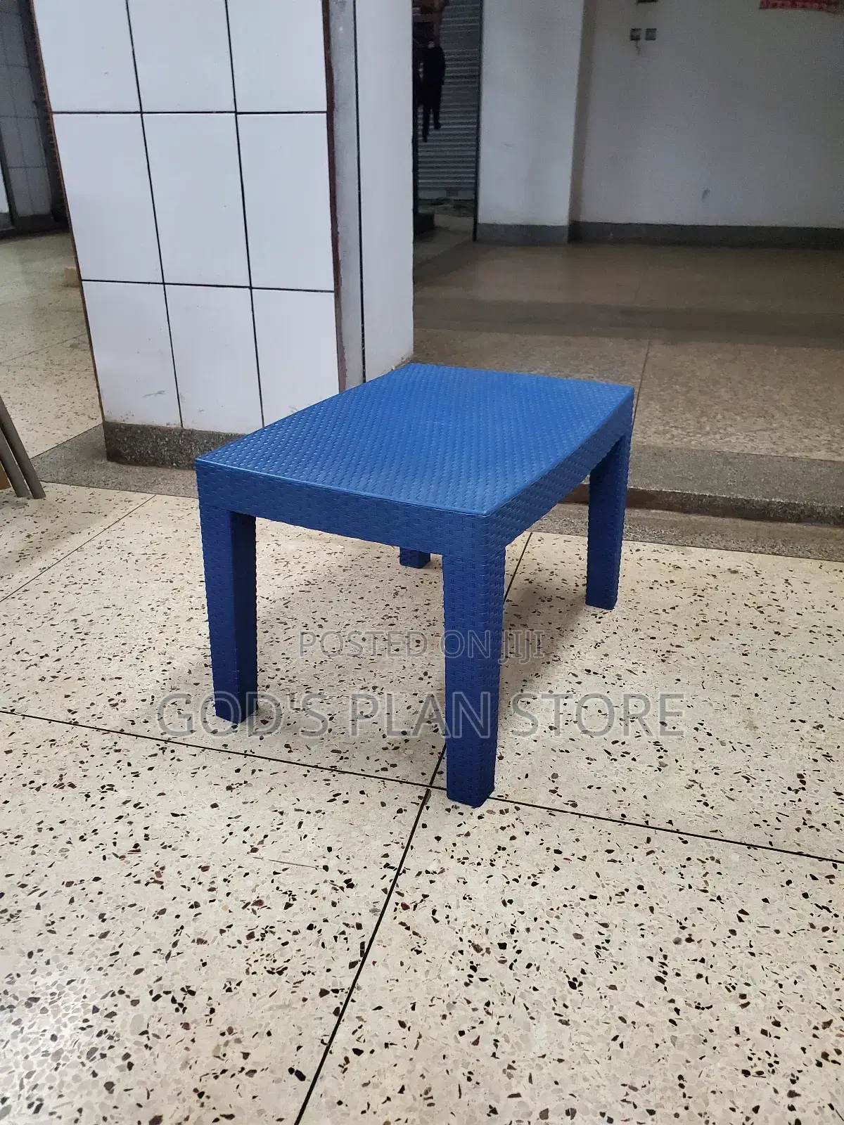 Plastic Dining Table Dining Table