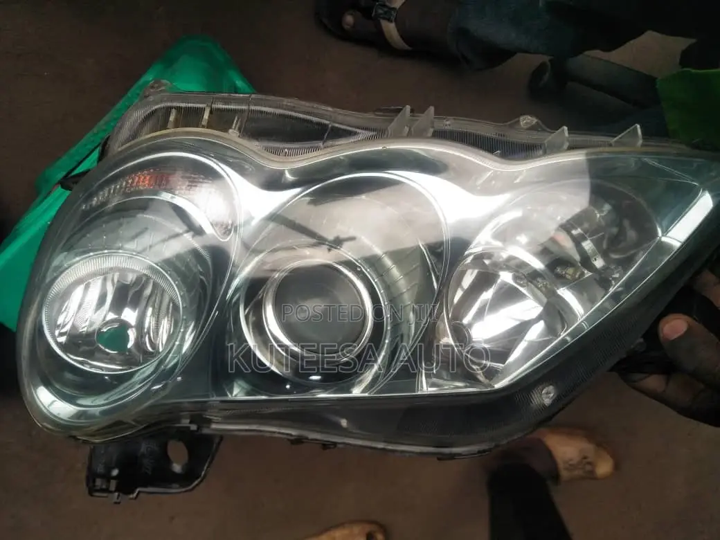 Mark X 2005-2008 Headlight